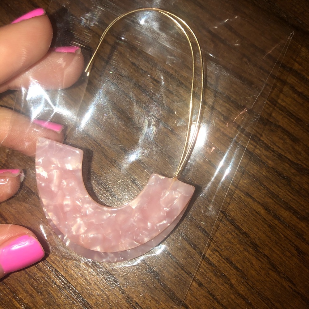 Pink and gold earring bundle - Picture 4 of 4